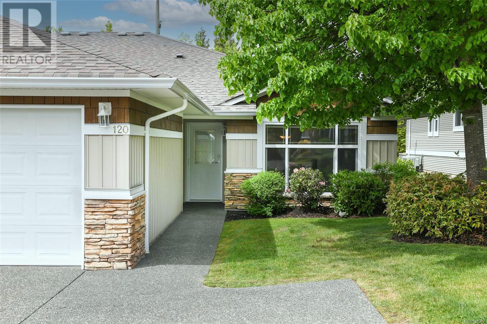 120 2077 St. Andrews Way, Courtenay, British Columbia  V9N 9V5 - Photo 49 - 999287