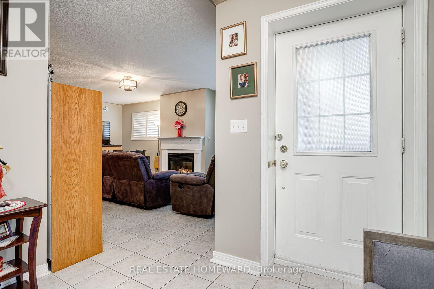 102 - 106 Anne Street, Cobourg, Ontario  K9A 1G5 - Photo 4 - X12139973