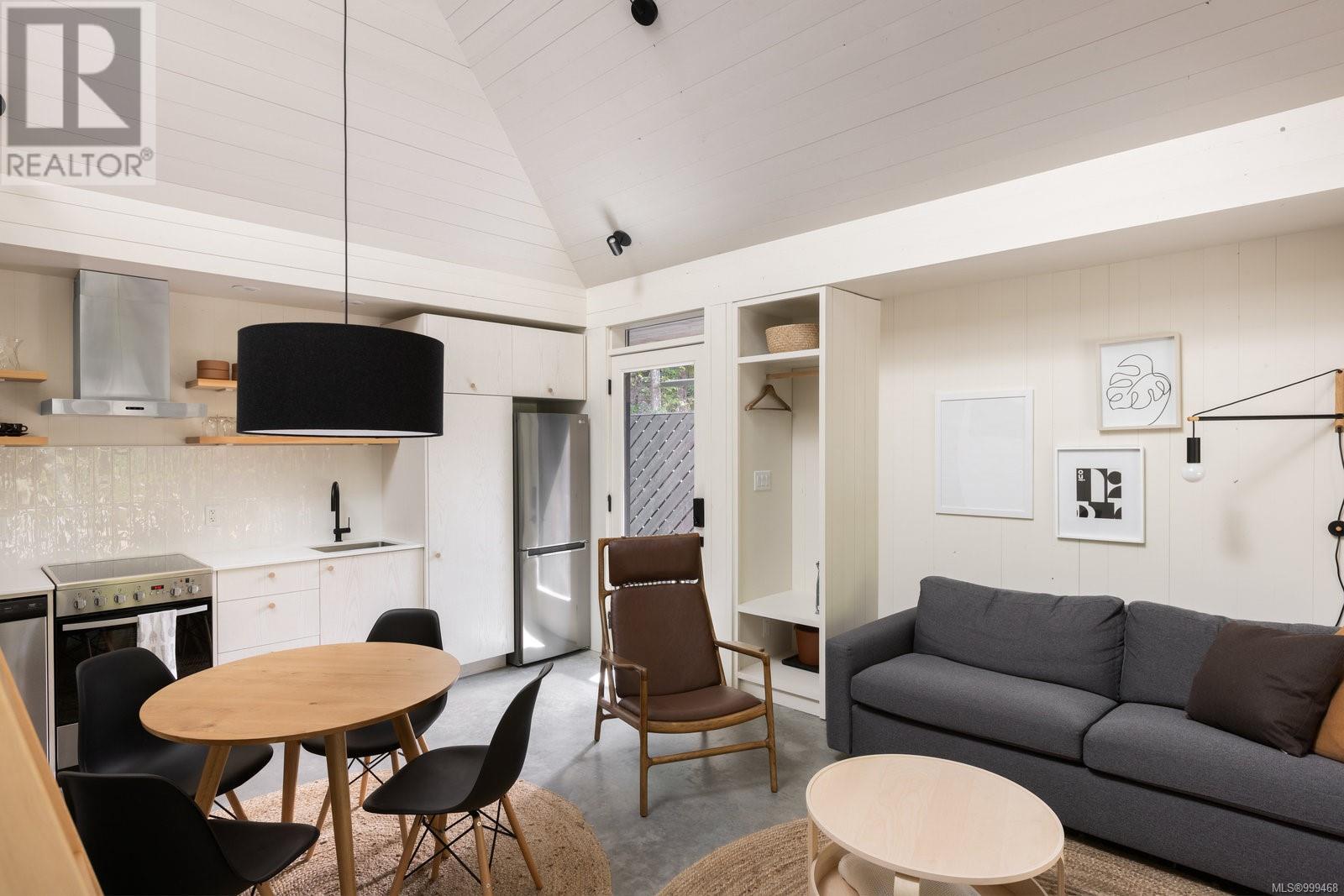 15 6504 Powder Main Rd, Port Renfrew, British Columbia  V0S 1K0 - Photo 11 - 999468