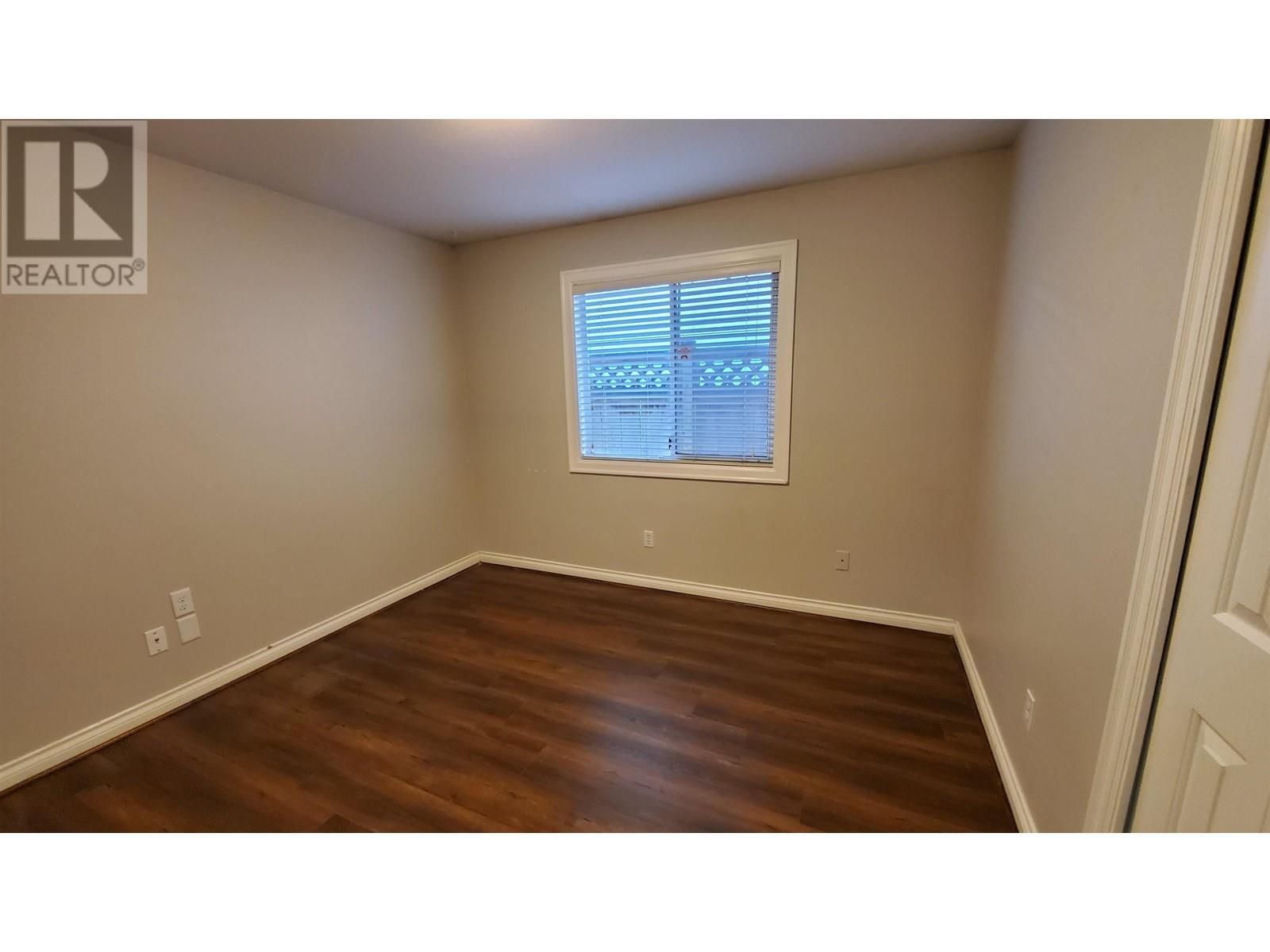 Listing Picture 25 of 31 : 9588 CAPSTAN WAY, Richmond / 烈治文 - 魯藝地產 Yvonne Lu Group - MLS Medallion Club Member