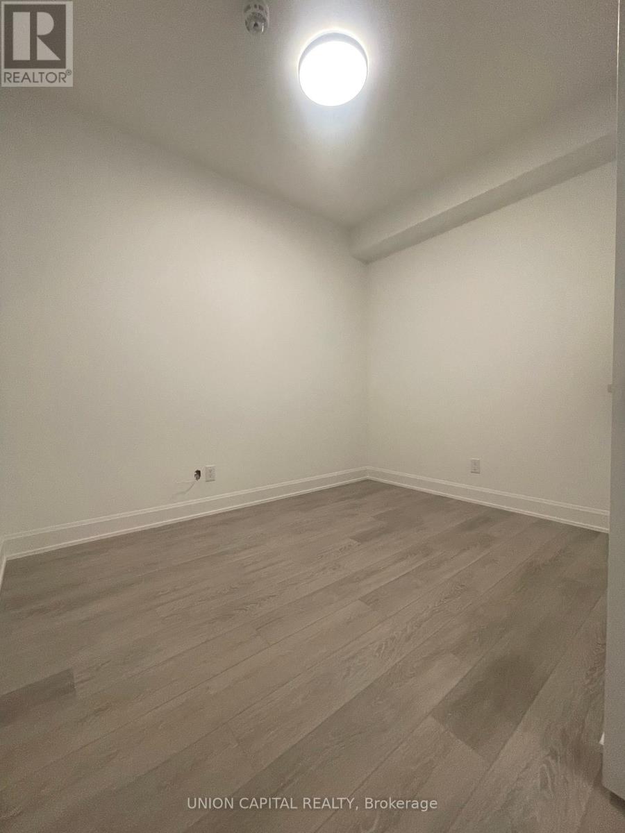 102 - 12 Gandhi Lane, Markham (Commerce Valley), Ontario  L3T 0G8 - Photo 14 - N12129272