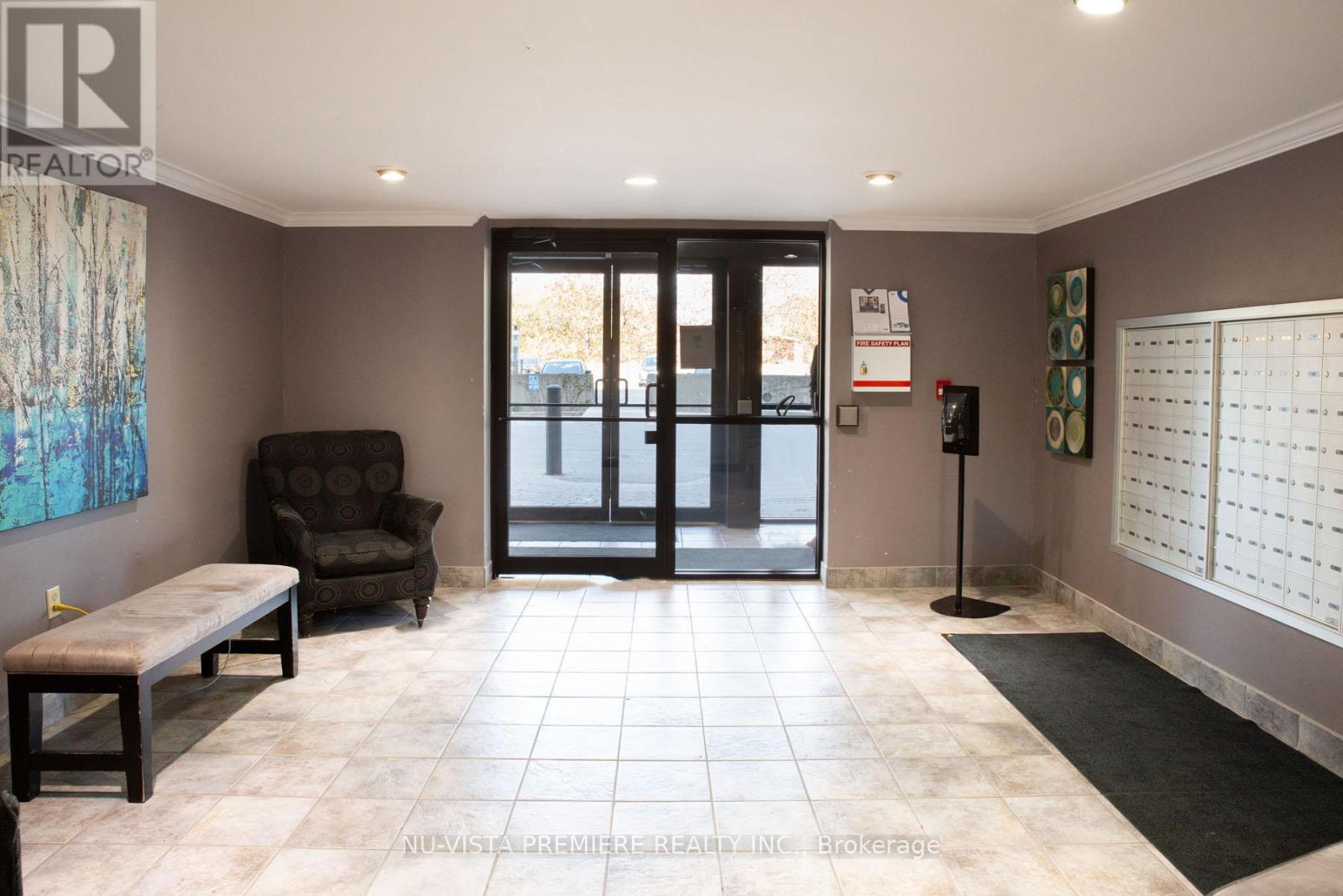 Property at 809 - 600 GRENFELL DRIVE image 4