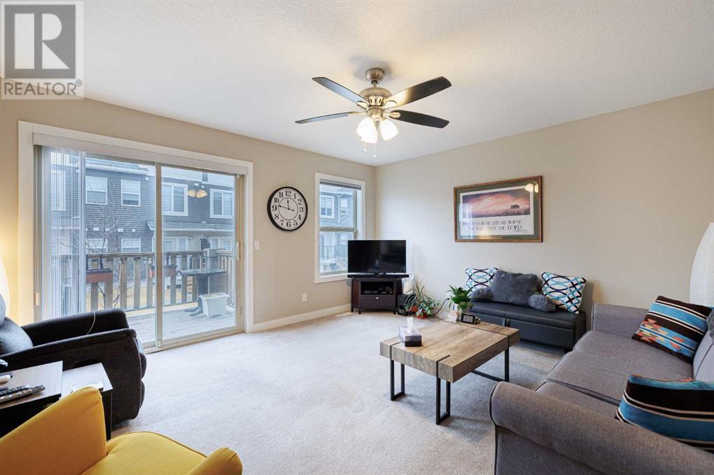 Property at 536 Sage Hill Grove NW image 3