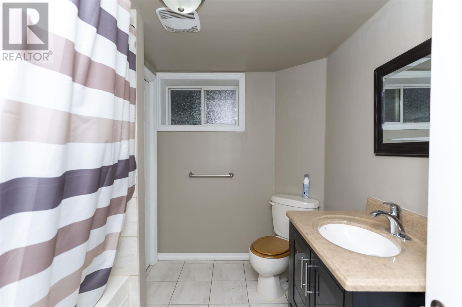356 Empire Ave, Thunder Bay, Ontario  P7E 4R8 - Photo 24 - TB251034
