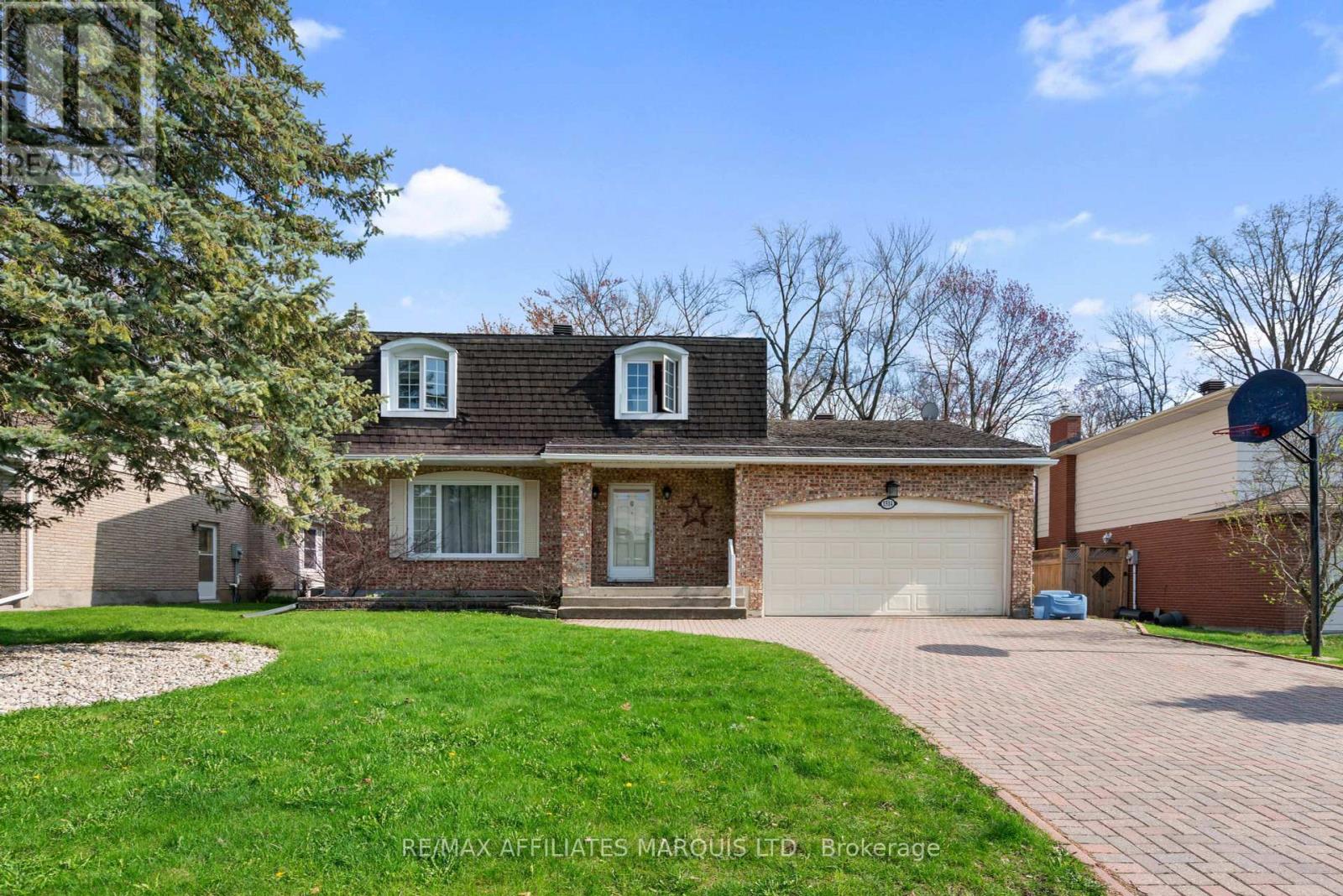 Property at 1514 CATHERINE STREET image 2