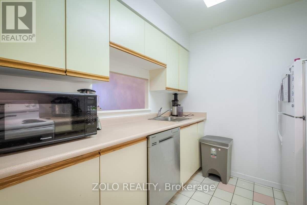 1107 - 21 Overlea Boulevard Ne, Toronto, Ontario  M4H 1P2 - Photo 10 - C12123271