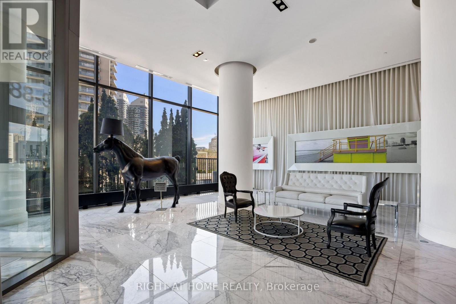 2205 - 90 Park Lawn Road, Toronto, Ontario  M8Y 0B6 - Photo 5 - W12115950
