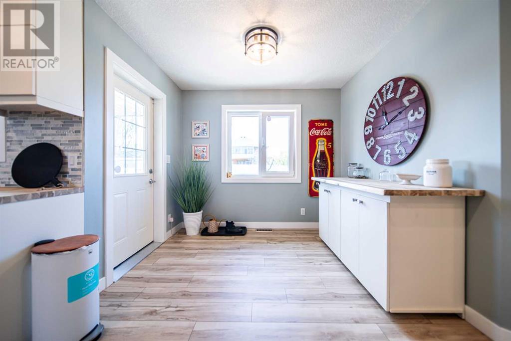 516 Gib Bell Close, Irricana, Alberta  T0M 1B0 - Photo 12 - A2219387