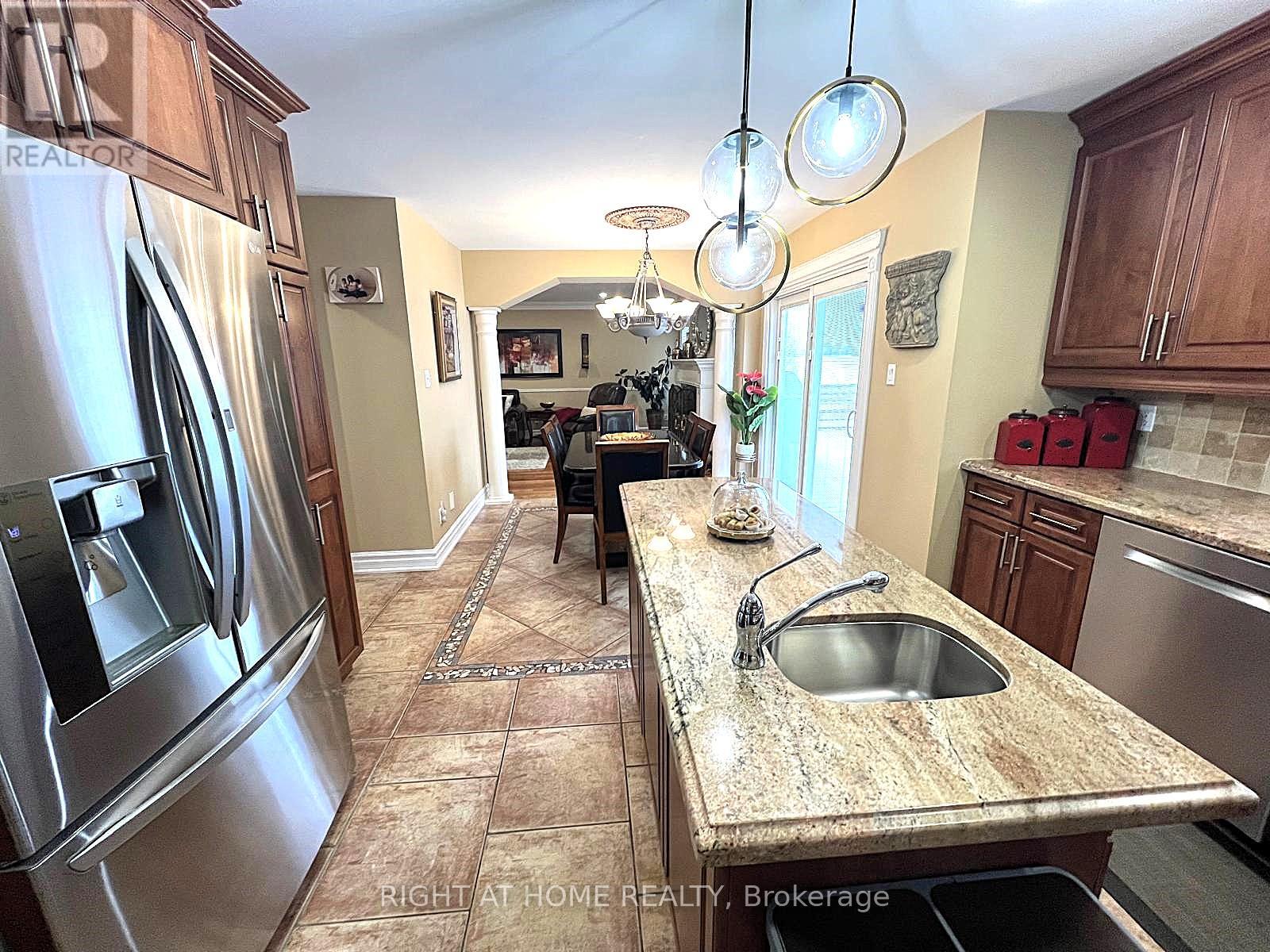 13250 Tenth Side Road, Halton Hills, Ontario  L7G 4S5 - Photo 10 - W12140000