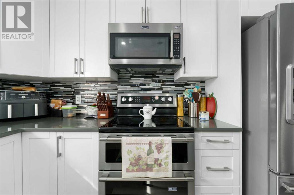 Property at 256 Dovely Place SE image 5