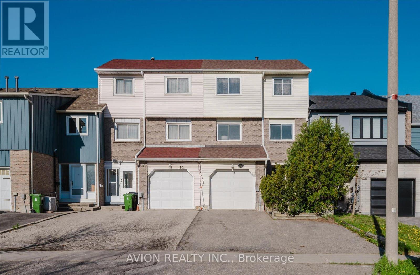 Property at 16 GLENCOYNE CRESCENT image 1