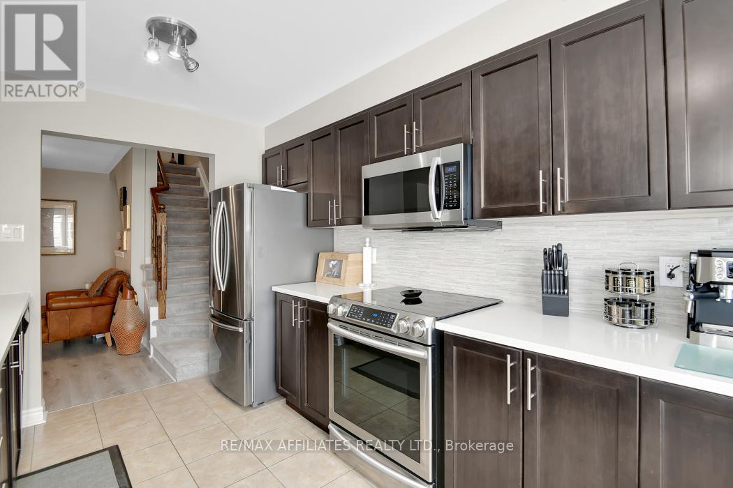 2618 Baynes Sound Way, Ottawa, Ontario  K2J 0X2 - Photo 4 - X12068176