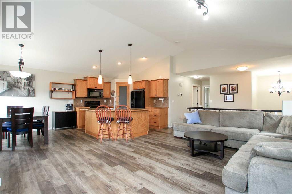63 Ponderosa Avenue, Blackfalds, Alberta  T0M 0C6 - Photo 9 - A2216322