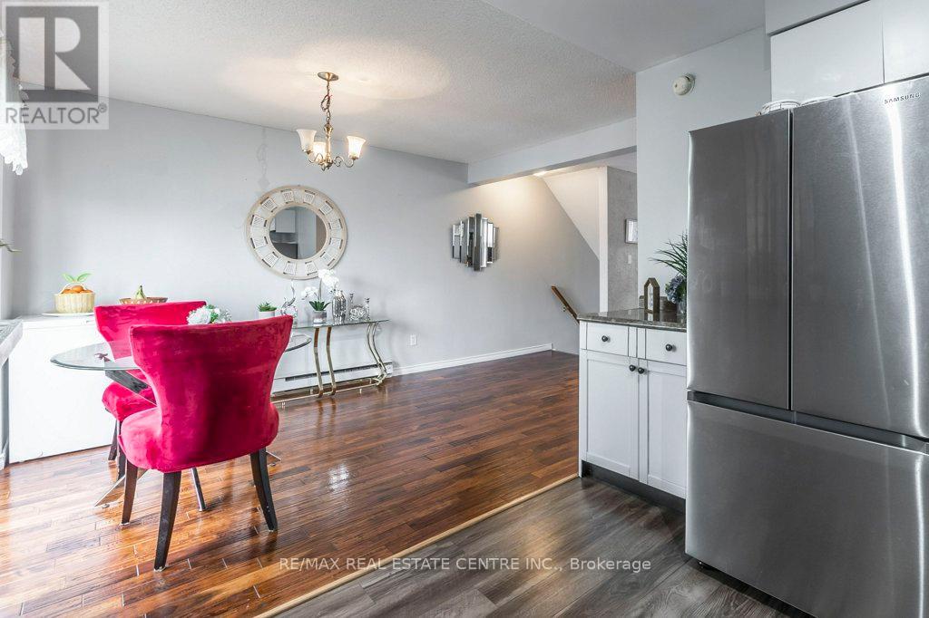 5 - 1255 Upper Gage Avenue, Hamilton, Ontario  L8W 3C7 - Photo 15 - X12140012