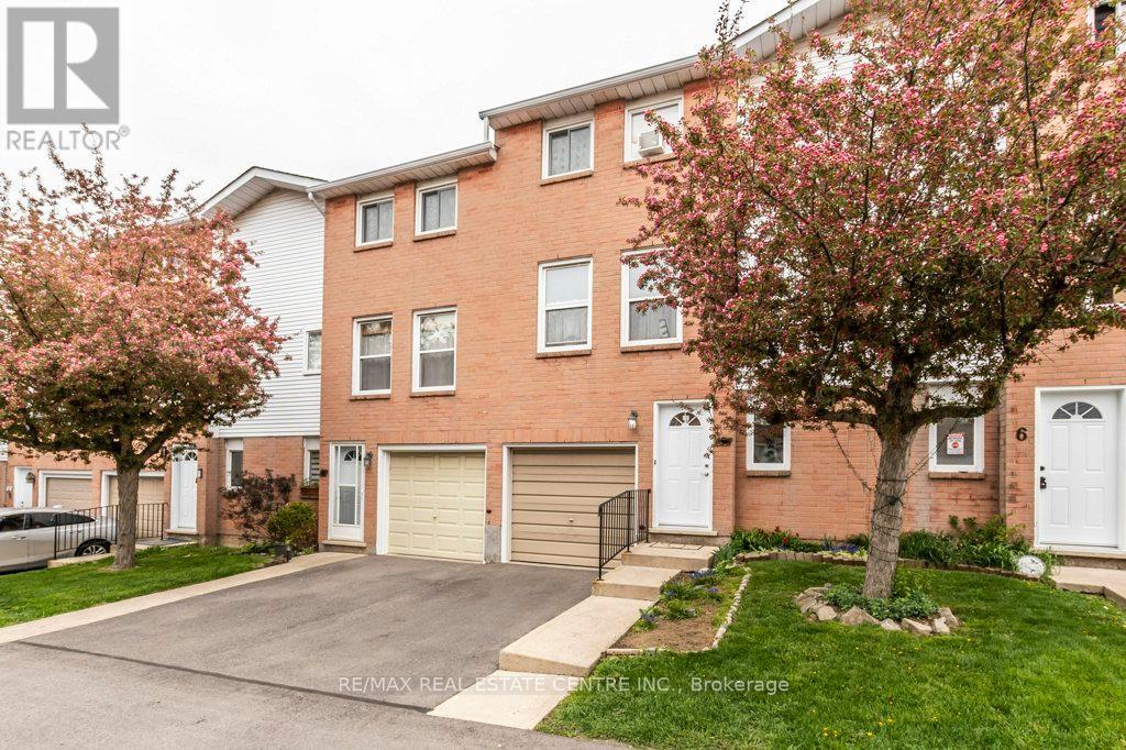 5 - 1255 Upper Gage Avenue, Hamilton, Ontario  L8W 3C7 - Photo 2 - X12140012