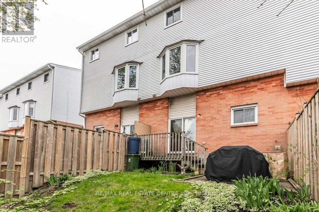 5 - 1255 Upper Gage Avenue, Hamilton, Ontario  L8W 3C7 - Photo 35 - X12140012