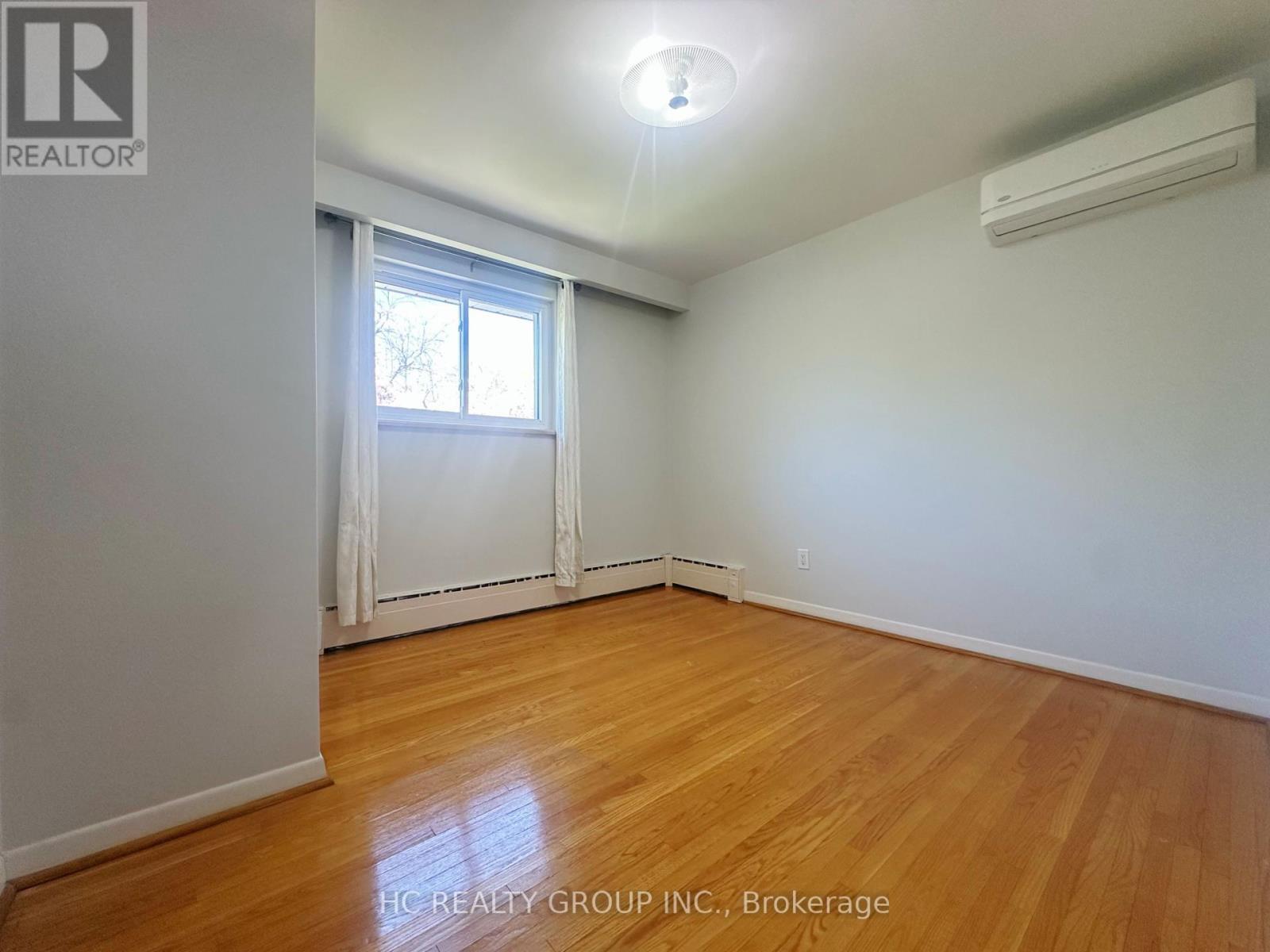 6 Rosemount Drive, Toronto, Ontario  M1K 2W8 - Photo 14 - E12138238