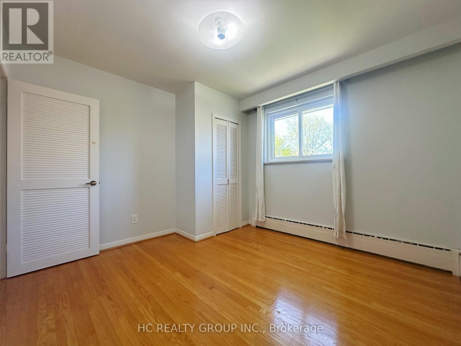 6 Rosemount Drive, Toronto, Ontario  M1K 2W8 - Photo 13 - E12138238