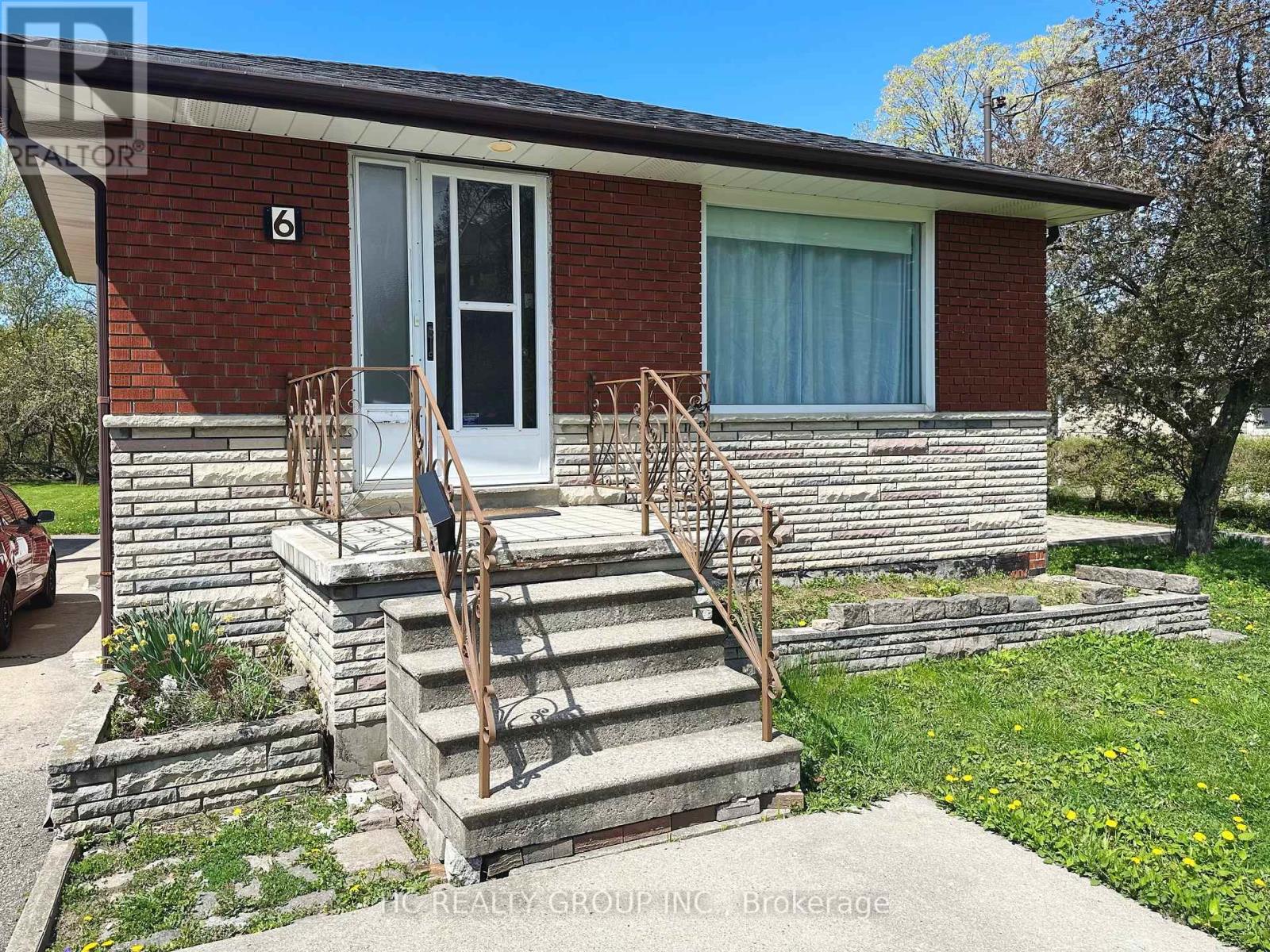 6 Rosemount Drive, Toronto, Ontario  M1K 2W8 - Photo 15 - E12138238