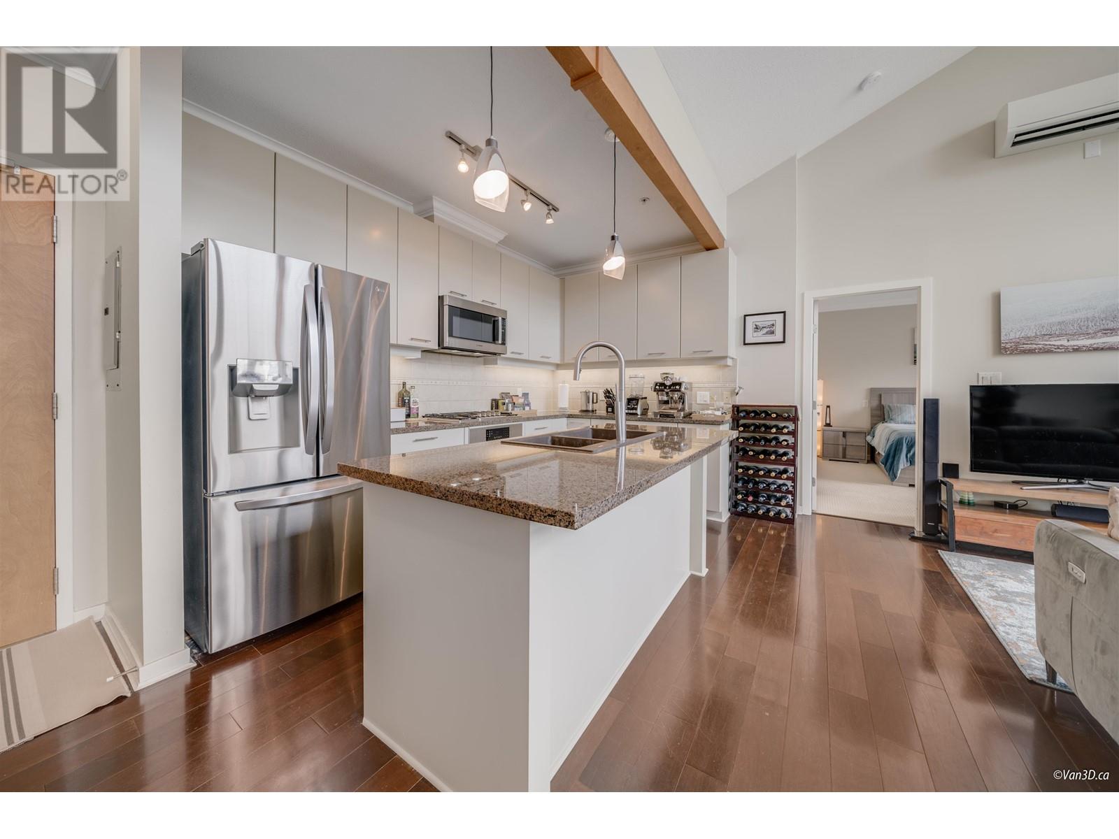 506 530 Raven Woods Drive, North Vancouver, British Columbia  V7G 2T5 - Photo 8 - R3000782