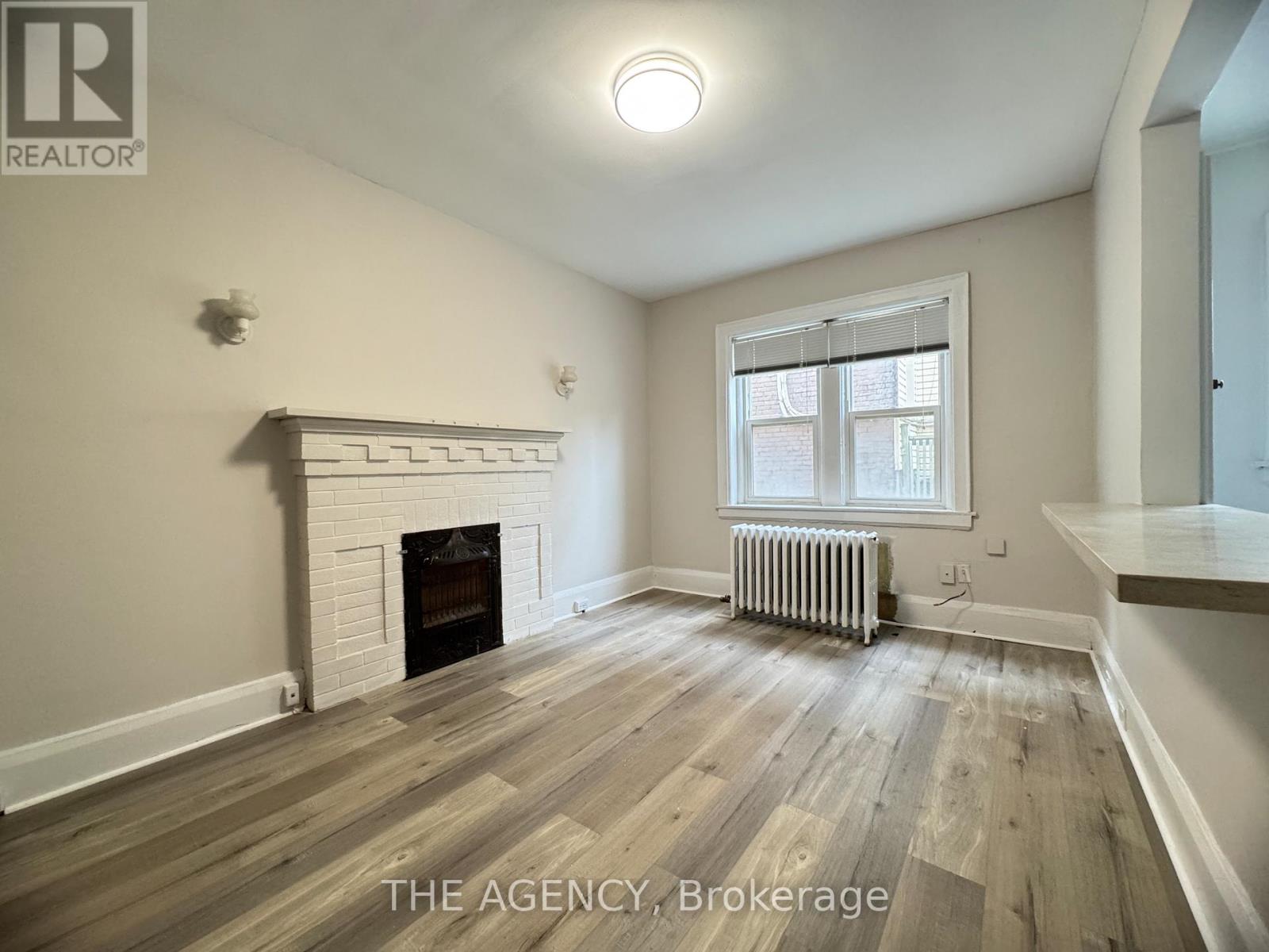 3 - 846 Broadview Avenue, Toronto, Ontario  M4K 2R1 - Photo 1 - E12140038