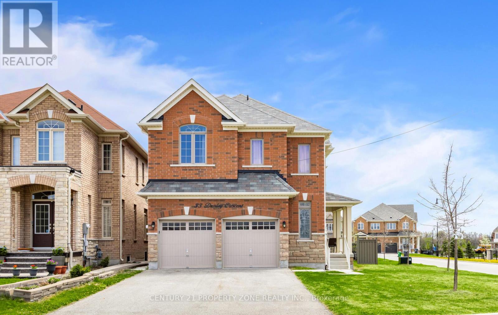 Property at 33 DUNLEY CRESCENT image 2
