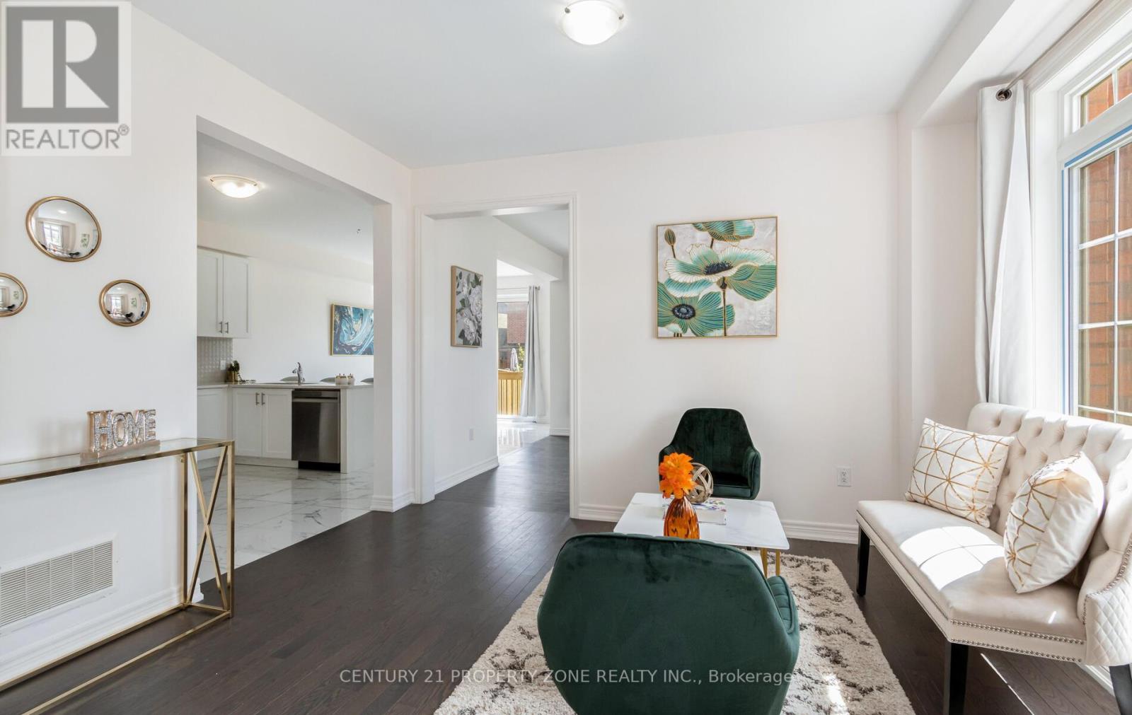 Property at 33 DUNLEY CRESCENT image 5