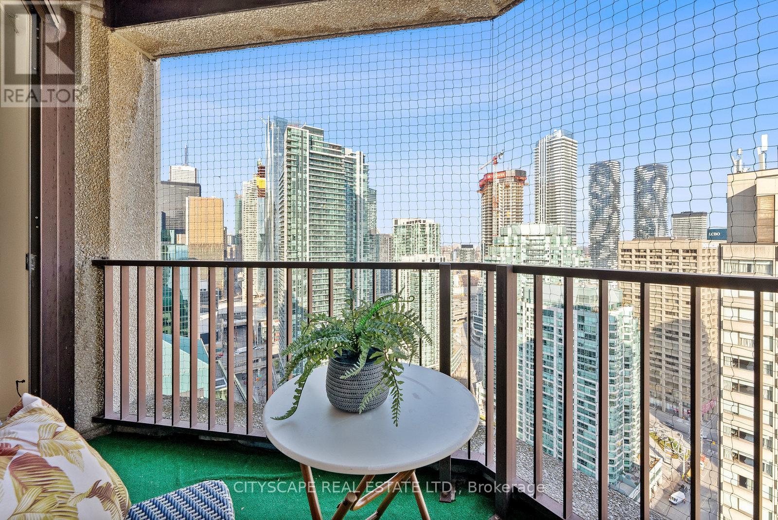 3510 - 33 Harbour Square, Toronto, Ontario  M5J 2G2 - Photo 10 - C12140052
