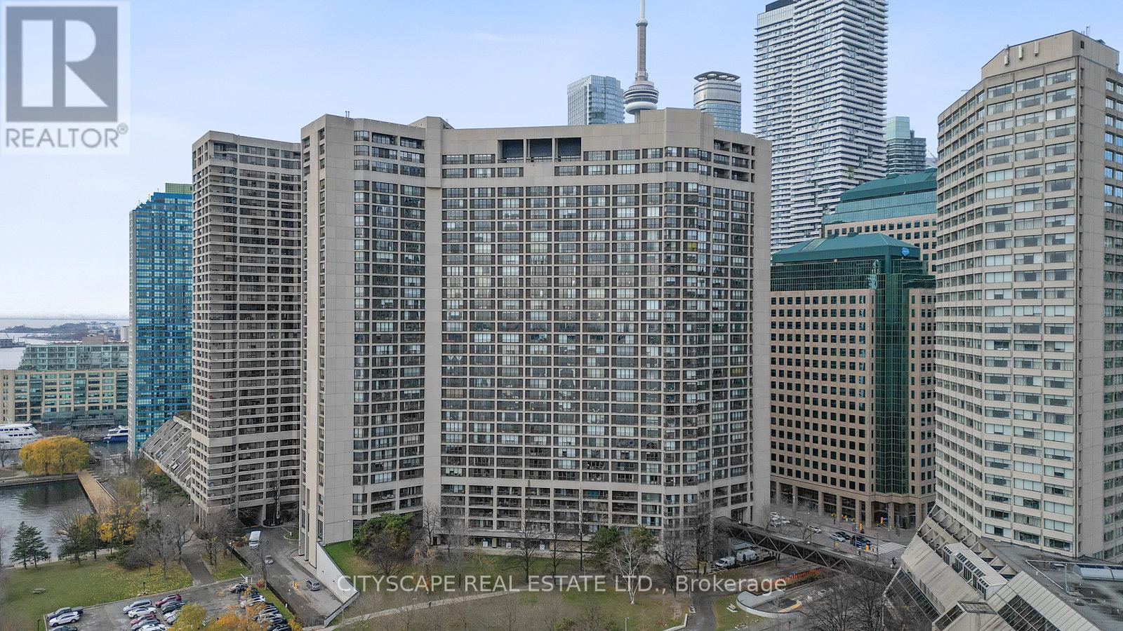 3510 - 33 Harbour Square, Toronto, Ontario  M5J 2G2 - Photo 23 - C12140052