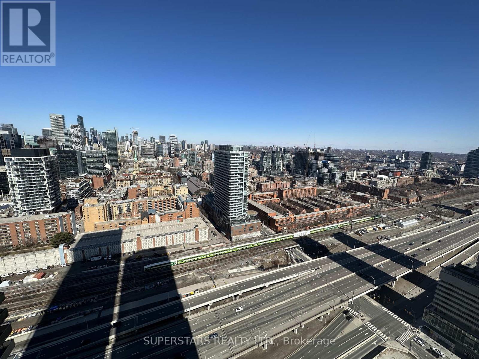 4001 - 138 Downes Street, Toronto, Ontario  M5B 0E4 - Photo 16 - C12140057