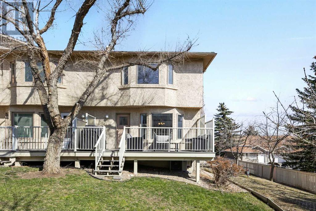 Property at 325 Christie Park Mews SW image 2