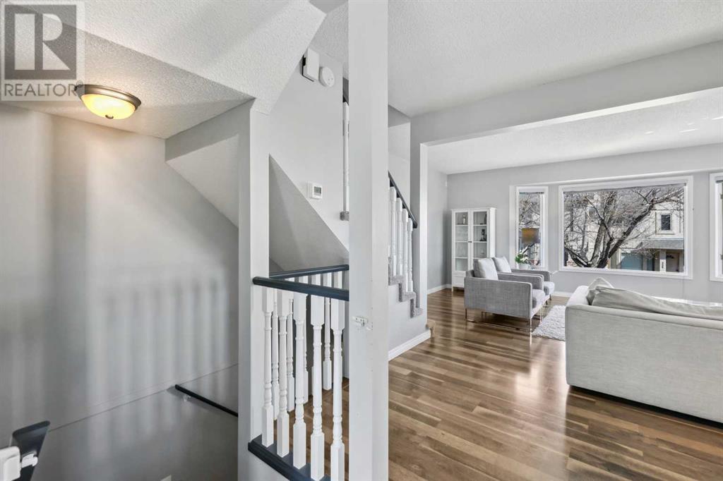 Property at 325 Christie Park Mews SW image 5