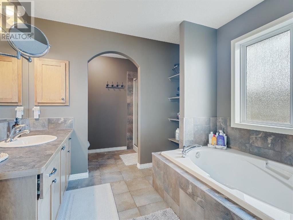 55 Sheep River Cove, Okotoks, Alberta  T1S 2L4 - Photo 23 - A2212462