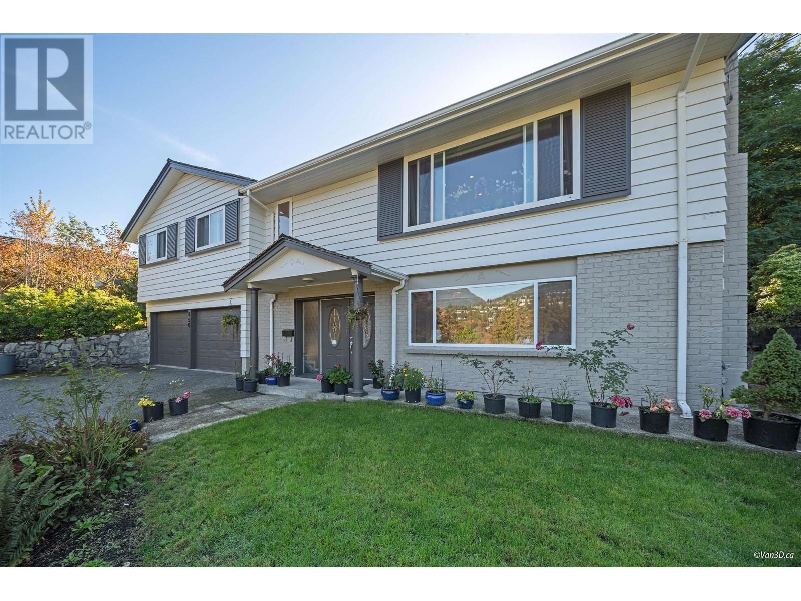 850 JEFFERSON AVENUE, West Vancouver, British Columbia