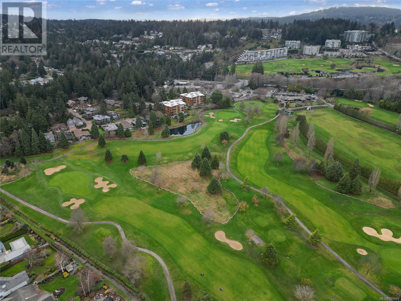 5300 Mynabird Lane, Saanich, British Columbia  V8Y 3H6 - Photo 56 - 999449