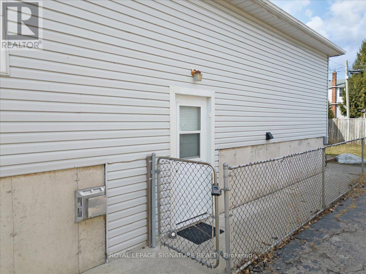 590 Devon Avenue, Oshawa, Ontario  L1H 1R8 - Photo 17 - E12034206