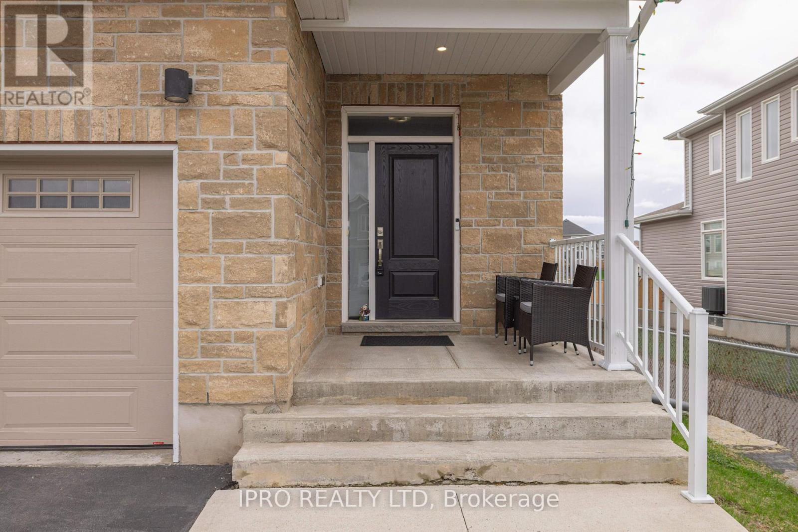 Property at 1139 HORIZON DRIVE image 3