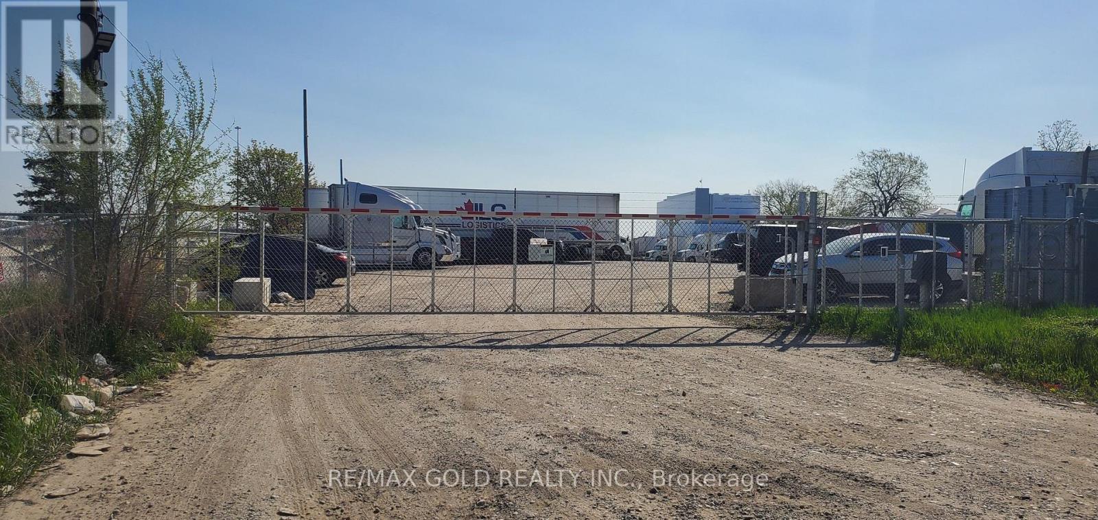 7870 Winston Churchill Boulevard, Halton Hills, Ontario  L6Y 0B2 - Photo 2 - W12139625
