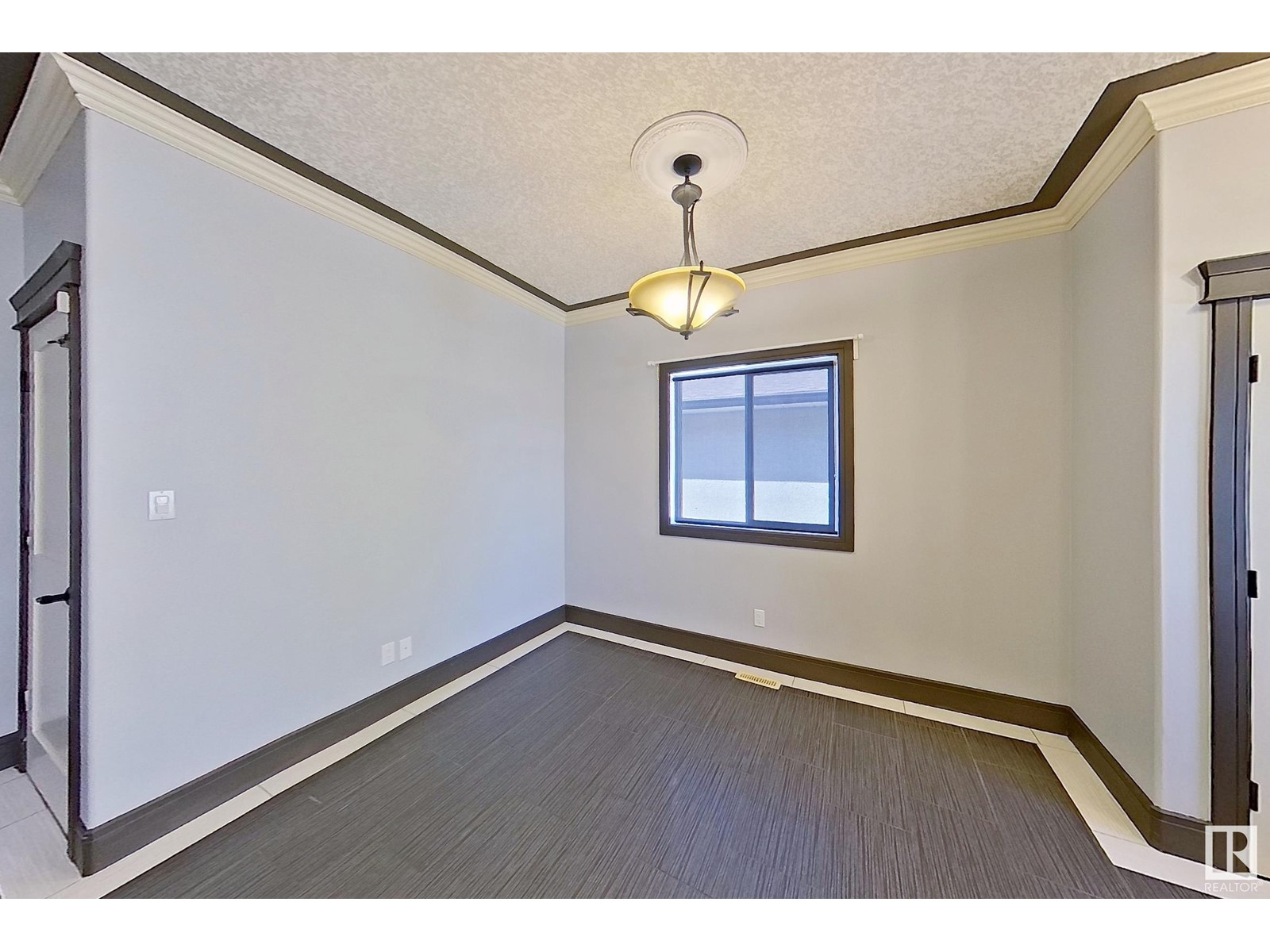 10222 150 St Nw, Edmonton, Alberta  T5P 1P3 - Photo 22 - E4435845