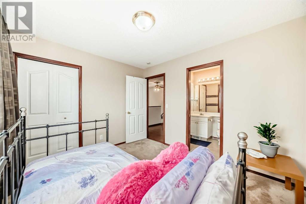 38 Bridlewood Drive Sw, Calgary, Alberta  T2Y 3R1 - Photo 24 - A2212938