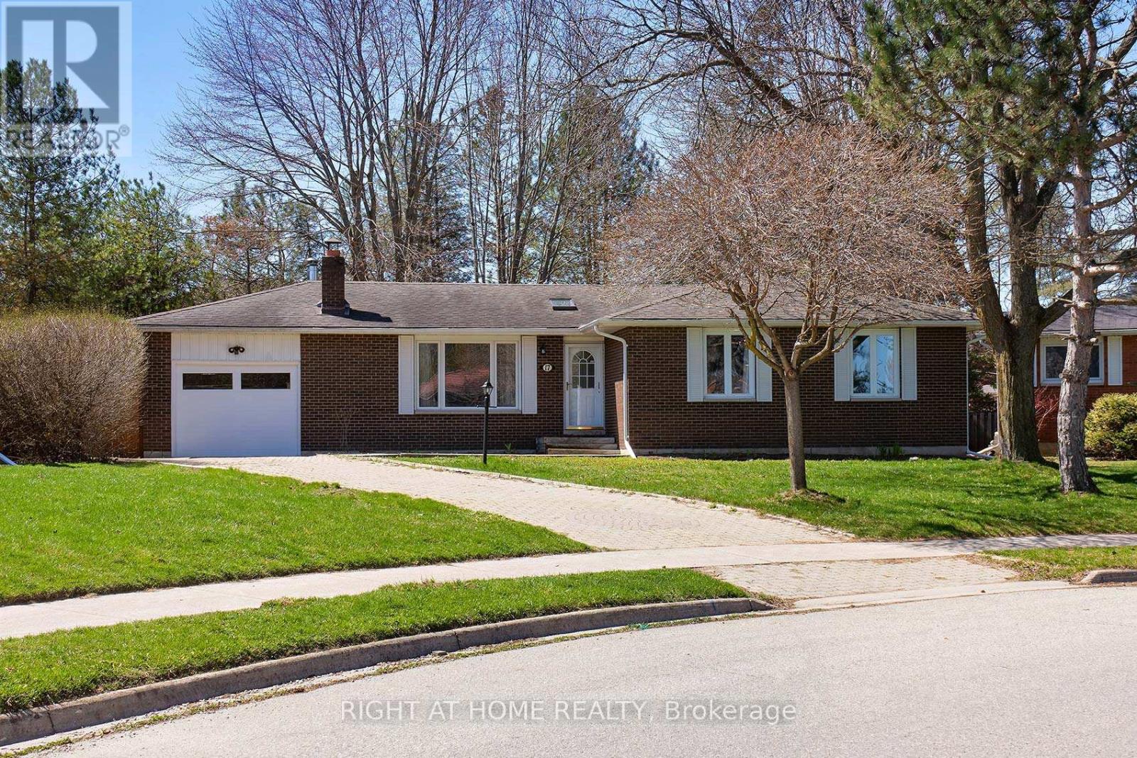 Property at 17 OAK STREET image 2