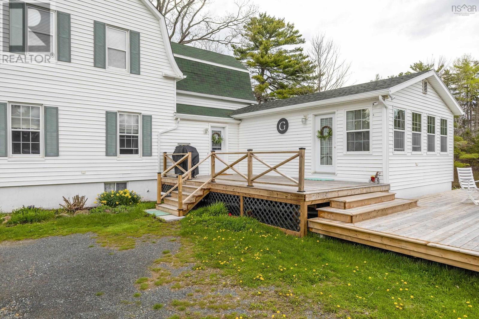Property at 1273 North Main Street image 5