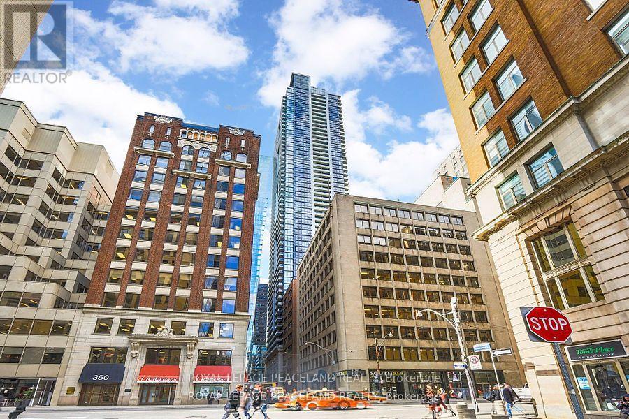 4615 - 70 Temperance Street, Toronto, Ontario  M5H 4E8 - Photo 1 - C12140104