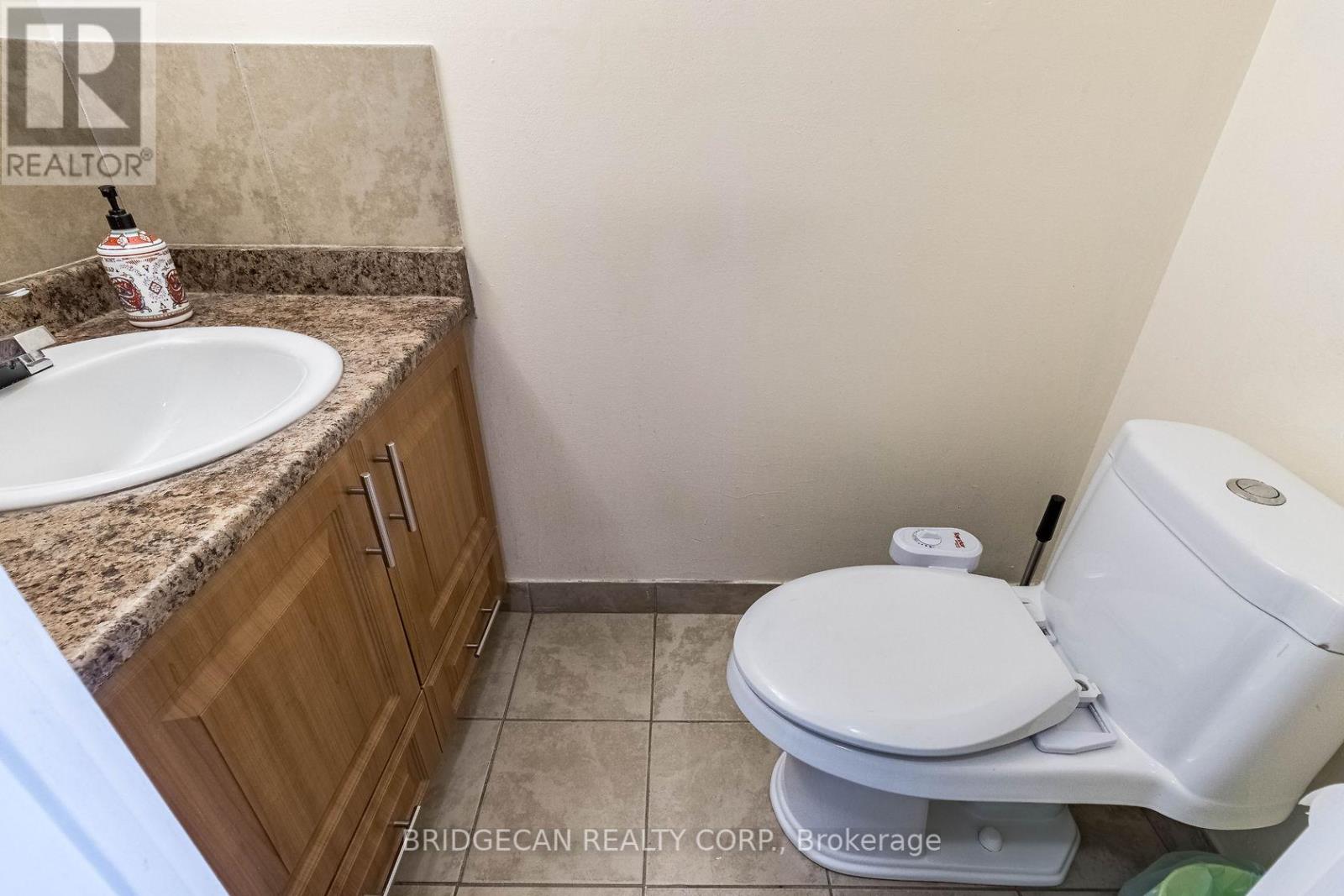 602 - 21 Knightsbridge Road, Brampton, Ontario  L6T 3Y1 - Photo 19 - W12140105