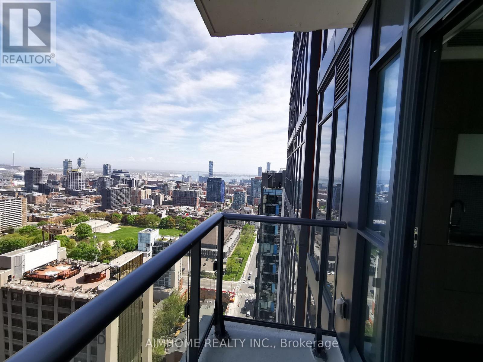 3206 - 159 Dundas Street S, Toronto, Ontario  M5B 0A9 - Photo 11 - C12140113