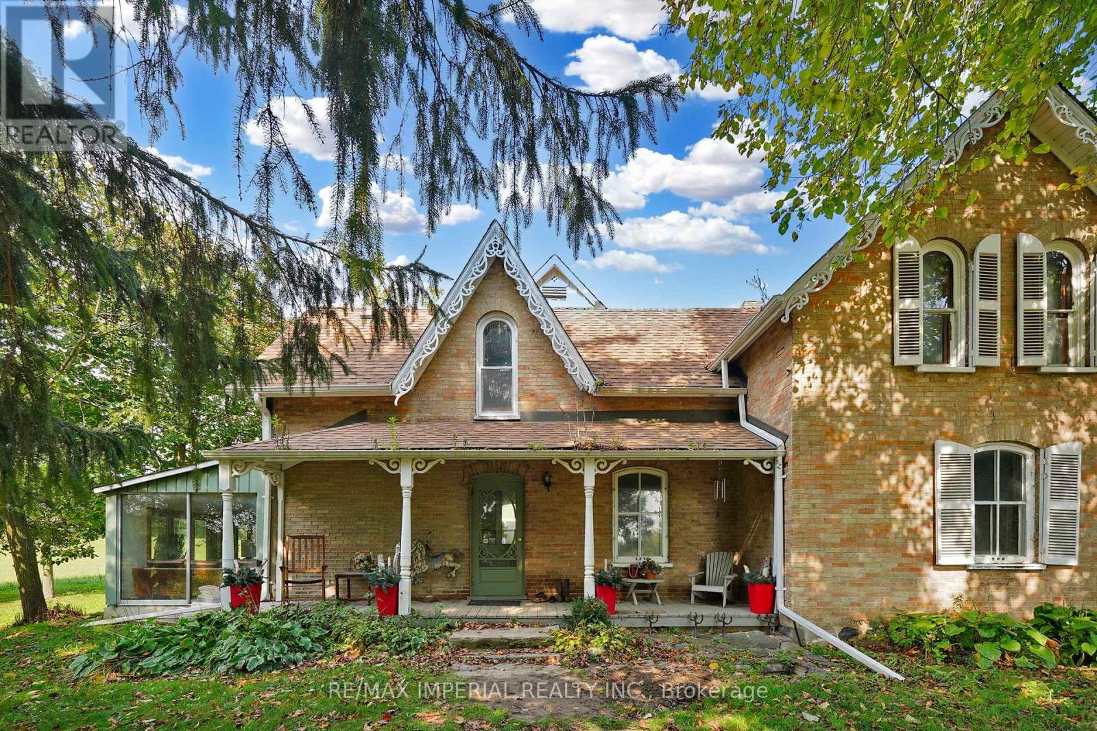18054 Warden Avenue, East Gwillimbury, Ontario  L0G 1V0 - Photo 22 - N12140117