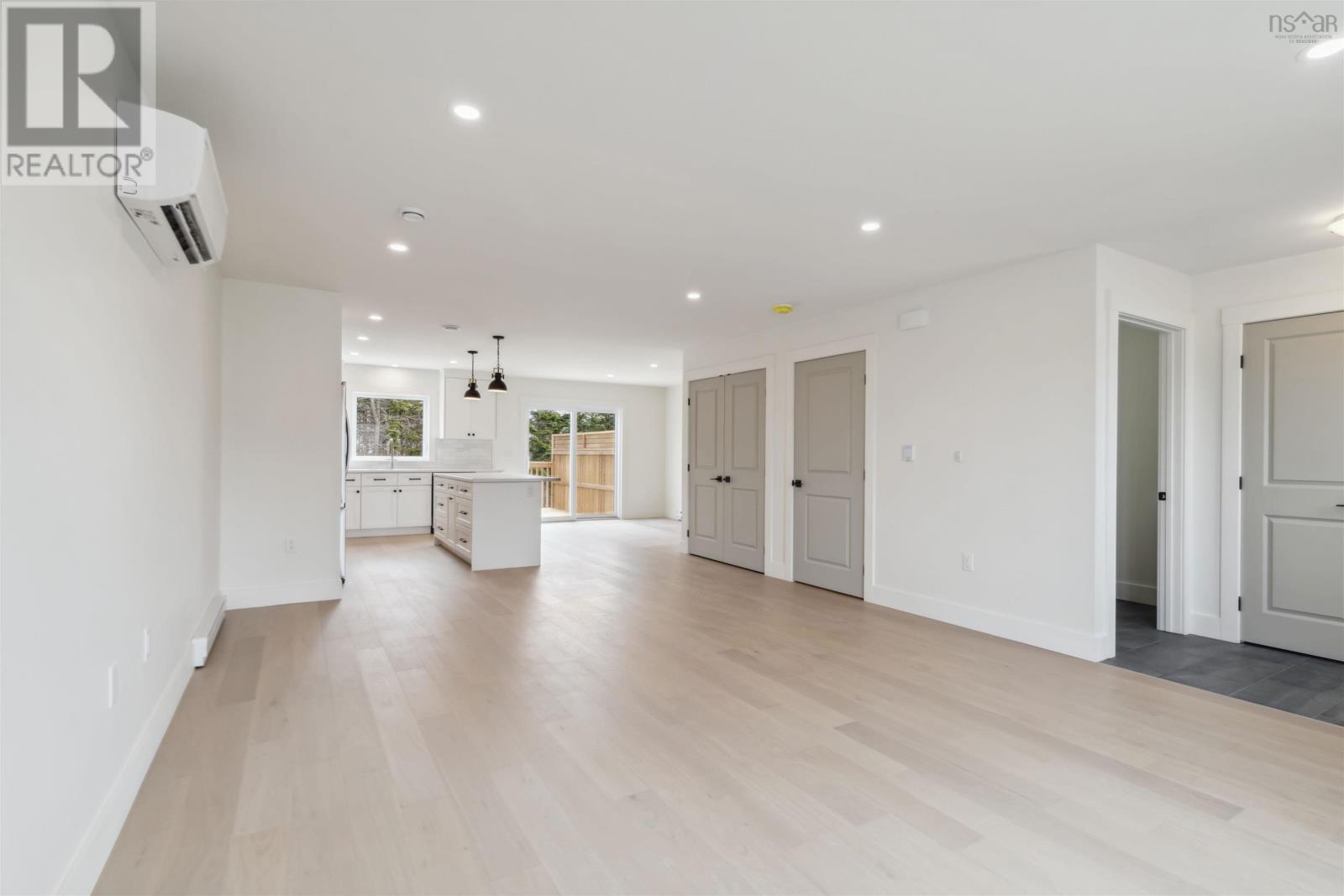 Property at 24 Midyat Court image 5