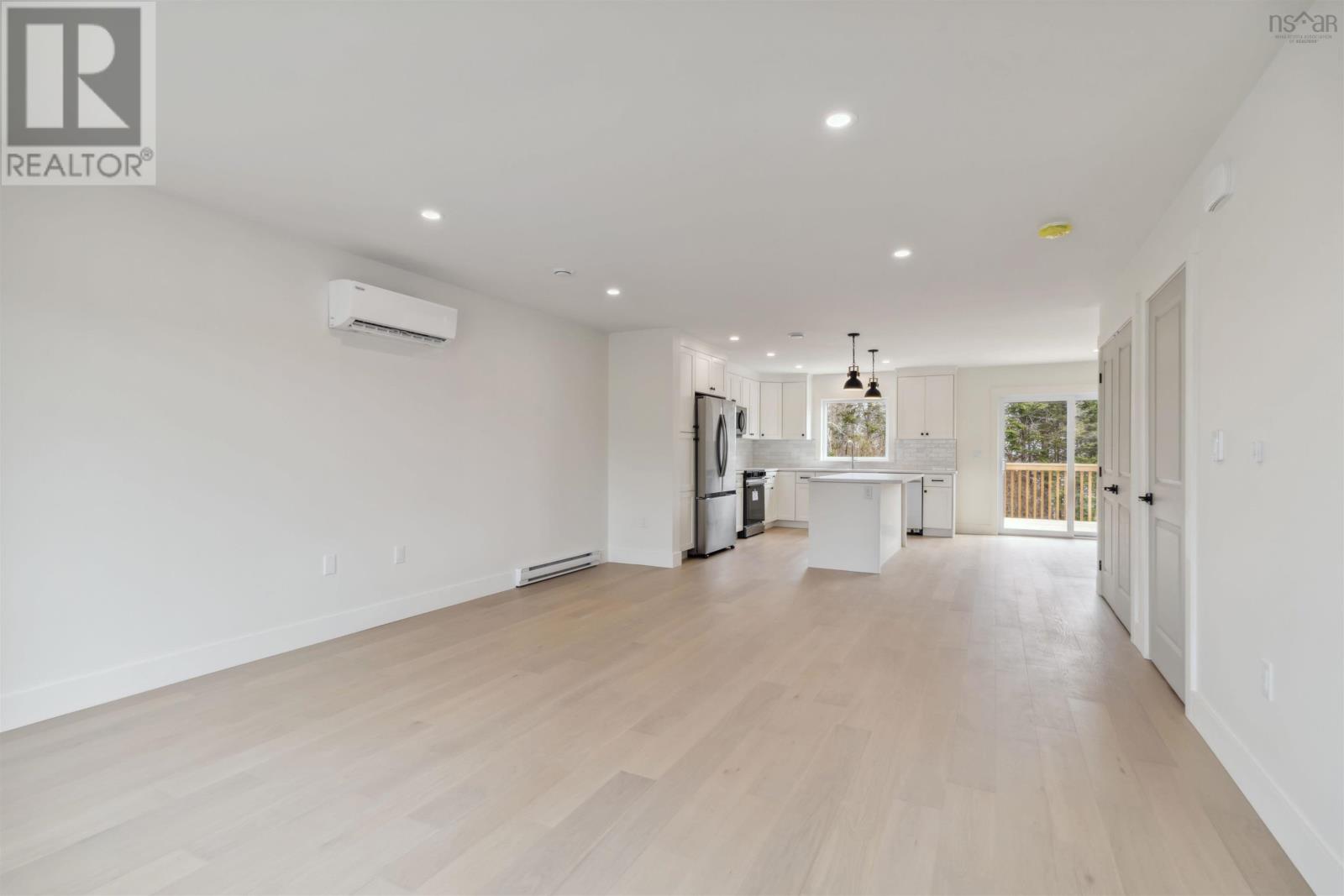Property at 24 Midyat Court image 4