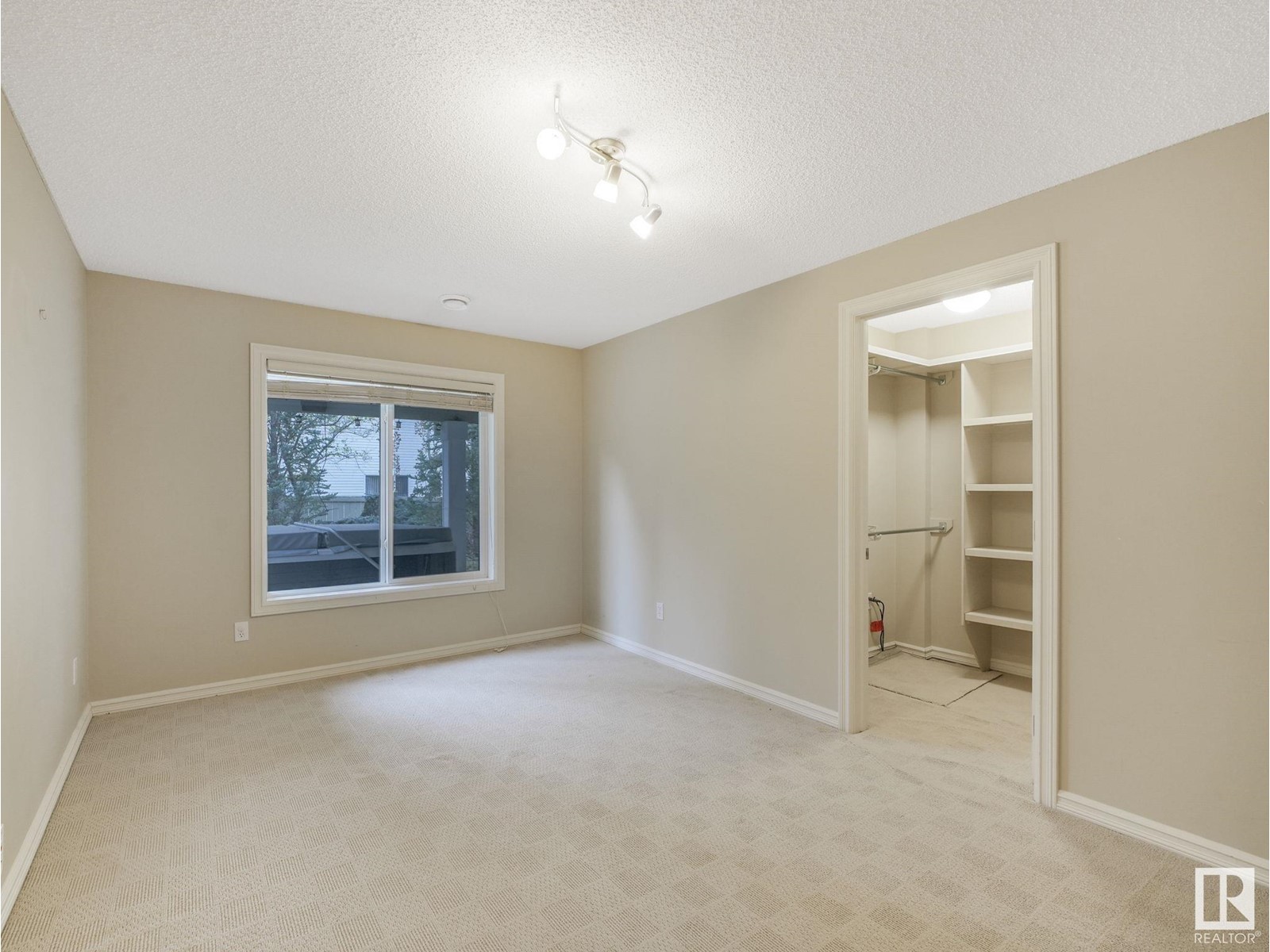 939 Lamb Cr Nw, Edmonton, Alberta  T6R 2X8 - Photo 35 - E4435437