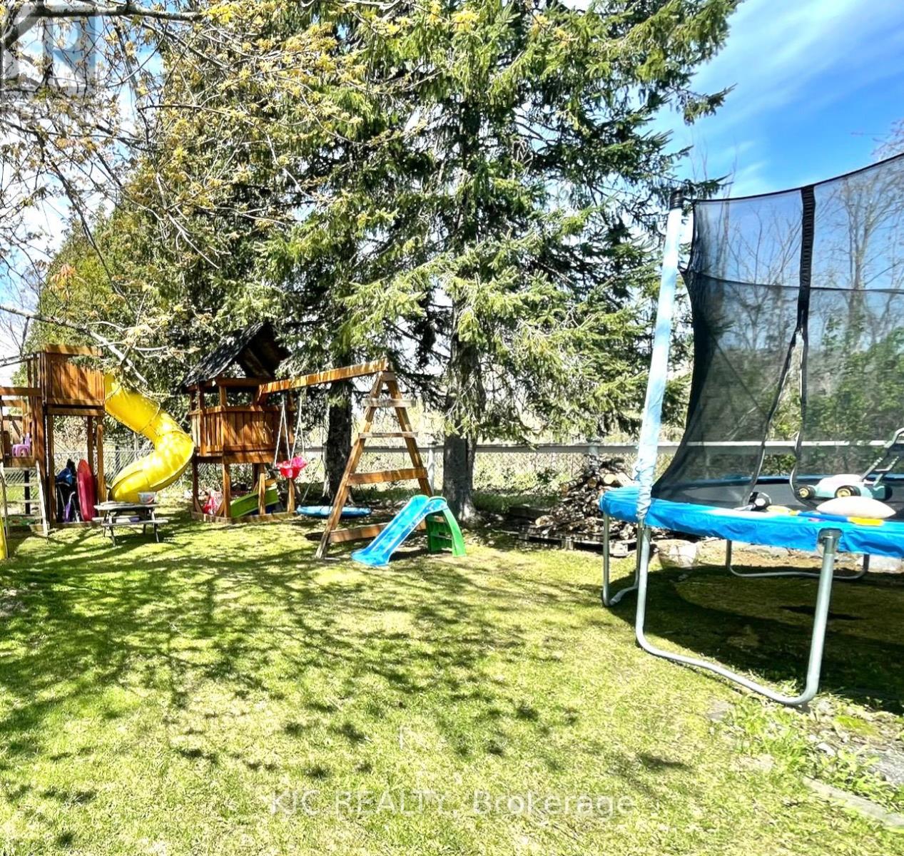 11 Mclean Avenue, Havelock-Belmont-Methuen, Ontario K0L 1Z0 - Photo 37 - X12140140